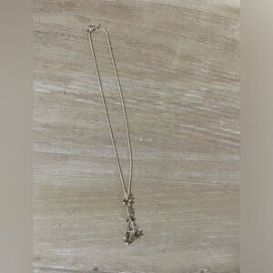 Elegant Silver Star Pendant Necklace